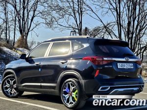 Kia Seltos Бензин 1.6 Turbo 2WD 2020 года из Южной Кореи