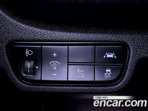 Kia Seltos Бензин 1.6 Turbo 2WD 2020 года из Южной Кореи