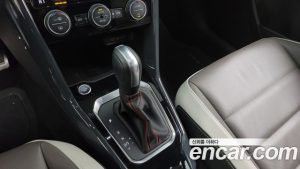 Volkswagen T-Roc 2.0 TDI Prestige 2021 года из Южной Кореи