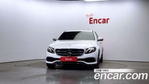 Mercedes-Benz E-Class E250 Avantgarde 2020 года из Южной Кореи