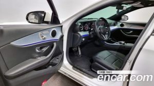 Mercedes-Benz E-Class E250 Avantgarde 2020 года из Южной Кореи