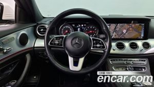 Mercedes-Benz E-Class E250 Avantgarde 2020 года из Южной Кореи