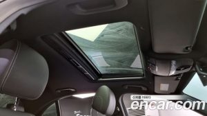 Mercedes-Benz E-Class E250 Avantgarde 2020 года из Южной Кореи