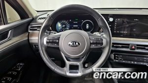 Kia K5 2.0 2020 года из Южной Кореи