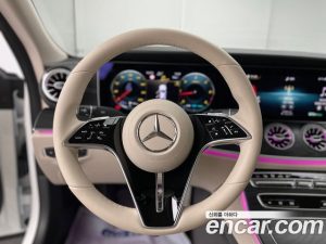 Mercedes-Benz CLS-Class CLS300d 4MATIC 2023 года из Южной Кореи
