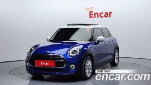 Mini Cooper 5Door HIGH 2021 года из Южной Кореи