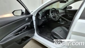 Hyundai AVANTE 1.6 2021 года из Южной Кореи