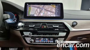 BMW 5-Series 530e M Sport 2021 года из Южной Кореи