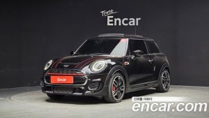 Mini Cooper JCW 2020 года из Южной Кореи