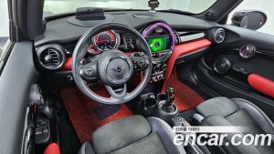 Mini Cooper JCW 2020 года из Южной Кореи