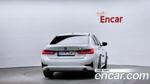 BMW 3-Series 320i 2021 года из Южной Кореи