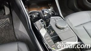 BMW 3-Series 320i 2021 года из Южной Кореи