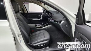 BMW 3-Series 320i 2021 года из Южной Кореи