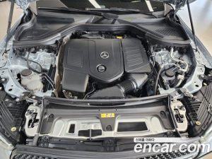 Mercedes-Benz GLC-Class GLC300 4MATIC 2023 года из Южной Кореи