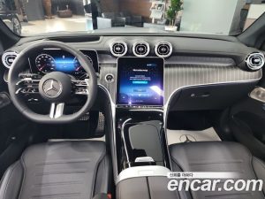 Mercedes-Benz GLC-Class GLC300 4MATIC 2023 года из Южной Кореи