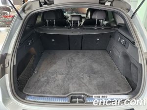 Mercedes-Benz GLC-Class GLC300 4MATIC 2023 года из Южной Кореи