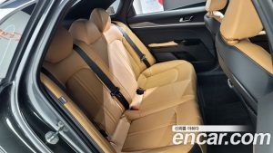 Kia K5 1.6 Turbo 2020 года из Южной Кореи