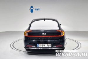 Hyundai Sonata 2.0 2023 года из Южной Кореи
