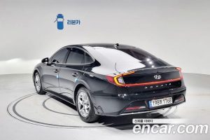 Hyundai Sonata 2.0 2023 года из Южной Кореи