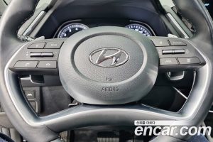 Hyundai Sonata 2.0 2023 года из Южной Кореи