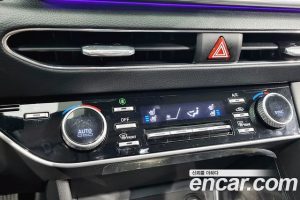 Hyundai Sonata 2.0 2023 года из Южной Кореи