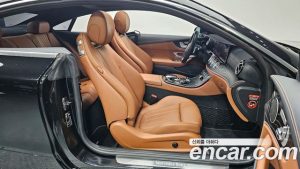 Mercedes-Benz E-Class E220d Coupe 2020 года из Южной Кореи