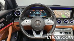 Mercedes-Benz E-Class E220d Coupe 2020 года из Южной Кореи