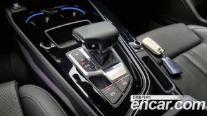 Audi A4 40 TFSI Premium 2021 года из Южной Кореи