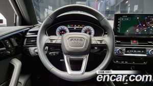 Audi A4 40 TFSI Premium 2021 года из Южной Кореи