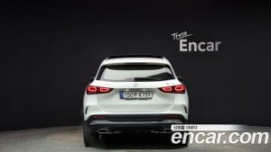 Mercedes-Benz GLA-Class GLA250 4MATIC 2021 года из Южной Кореи