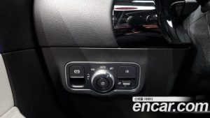 Mercedes-Benz GLA-Class GLA250 4MATIC 2021 года из Южной Кореи