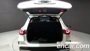 Mercedes-Benz GLA-Class GLA250 4MATIC 2021 года из Южной Кореи