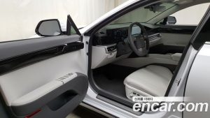 Hyundai Grandeur Exclusive 2023 года из Южной Кореи