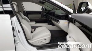 Hyundai Grandeur Exclusive 2023 года из Южной Кореи