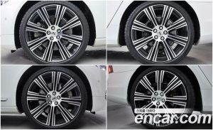 Volvo S90 B6 AWD Inscription 2021 года из Южной Кореи
