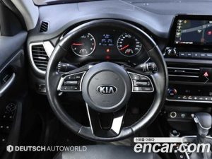 Kia Seltos Бензин 1.6 Turbo 2WD 2020 года из Южной Кореи