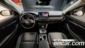 Kia Seltos Бензин 1.6 Turbo 2WD 2020 года из Южной Кореи