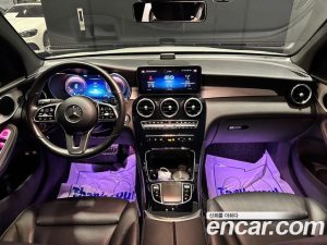 Mercedes-Benz GLC-Class GLC300e 4MATIC Coupe 2020 года из Южной Кореи