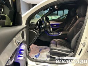 Mercedes-Benz GLC-Class GLC300e 4MATIC Coupe 2020 года из Южной Кореи