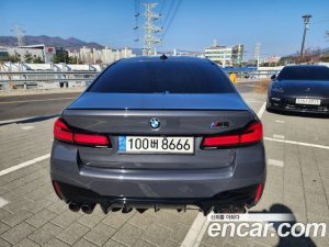 BMW M5 Competition 2021 года из Южной Кореи