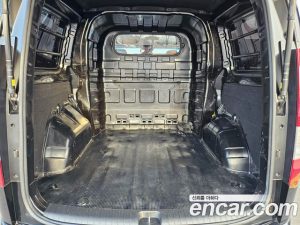 Hyundai Staria Wagon 5인승 2022 года из Южной Кореи
