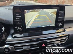 Kia Seltos Дизель 1.6 2WD 2020 года из Южной Кореи