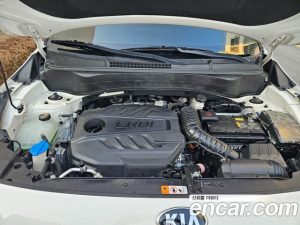 Kia Seltos Дизель 1.6 2WD 2020 года из Южной Кореи