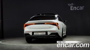 Kia K5 Signature 2024 года из Южной Кореи