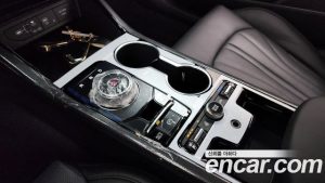 Kia K5 Signature 2024 года из Южной Кореи