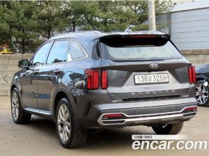 Kia Sorento Дизель 2.2 2WD 2021 года из Южной Кореи