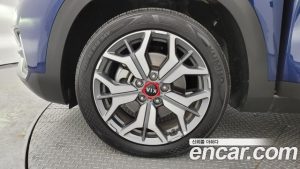 Kia Seltos Бензин 1.6 Turbo 2WD 2020 года из Южной Кореи