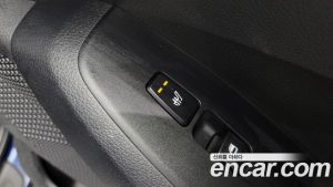 Kia Seltos Бензин 1.6 Turbo 2WD 2020 года из Южной Кореи