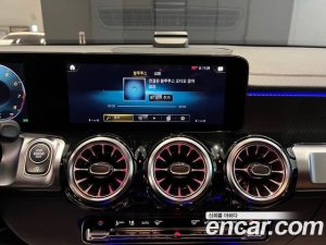 Mercedes-Benz GLB-Class GLB250 4MATIC 2023 года из Южной Кореи