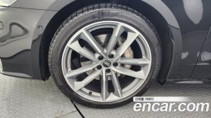 Audi A7 50 TDI 4WD Premium 2020 года из Южной Кореи